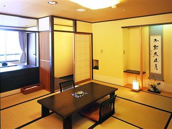 Yuzanso Ryokan