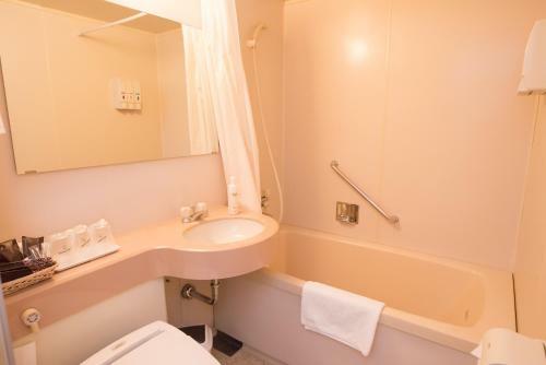 Crown Hotel Okinawa