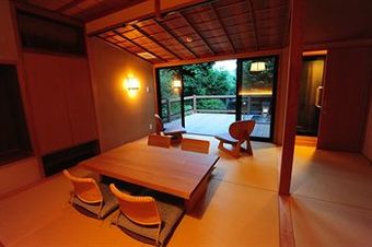 Yugawara Spa Ryokan Ashikari