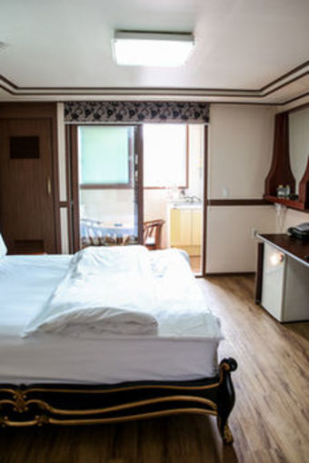 Hill Stay Hotel Residence