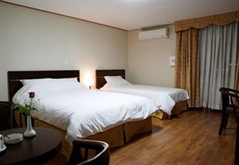 Yes Hotel