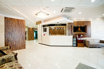 Cheonan Central Tourist Hotel