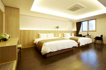 Roni Hotel