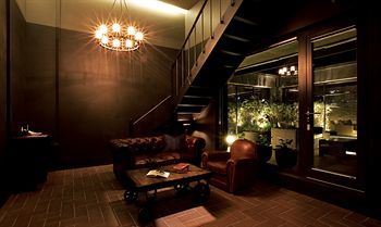 Lee Design Hotel
