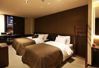 Vine Hotel