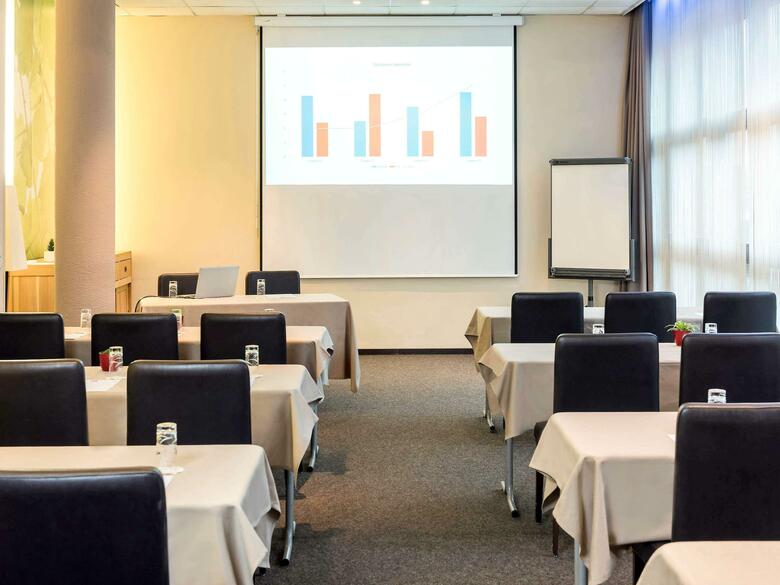 Hotel Ibis Luxembourg Airport