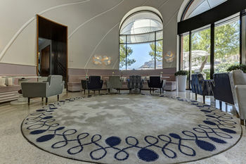 Monte Carlo Bay Hotel And Resort