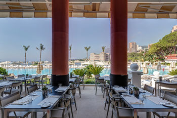 Monte Carlo Bay Hotel And Resort