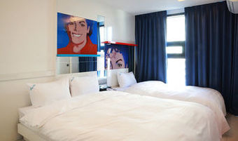 Hotel Maru