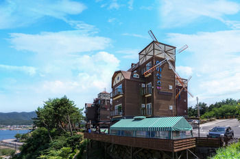 Hotel Hyacinth Pension