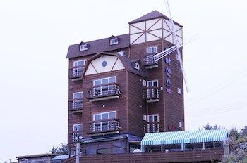Hotel Hyacinth Pension