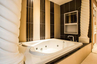 Lanuit Hotel