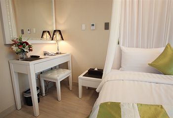Aparthotel Coop City Hotel Stayco