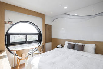Ray Tourist Hotel