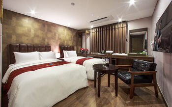 Harmony Hotel