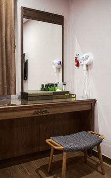 Harmony Hotel