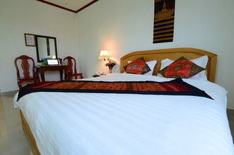 Douangpraseuth Hotel
