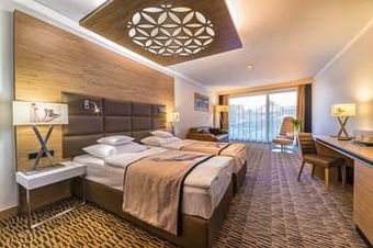 Hotel Rezydencja Nosalowy Dw�r