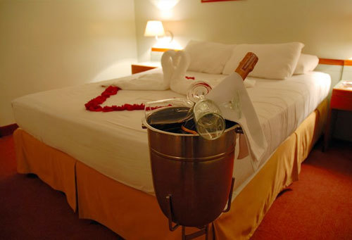 Hotel Cristina Suites