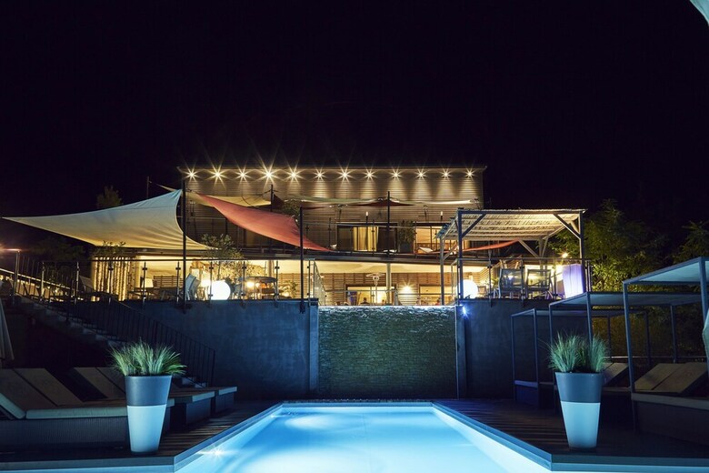Hotel Le Domaine De Chalv�ches