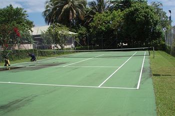 Madang Resort Hotel