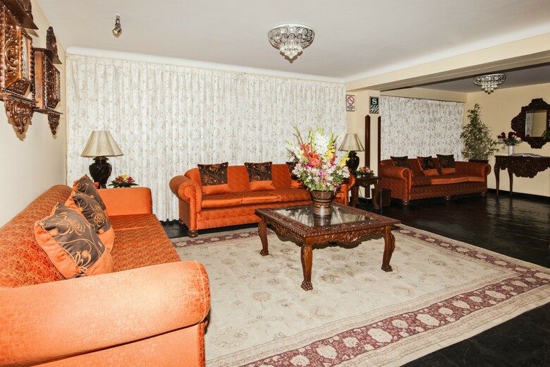 Hotel Agustos