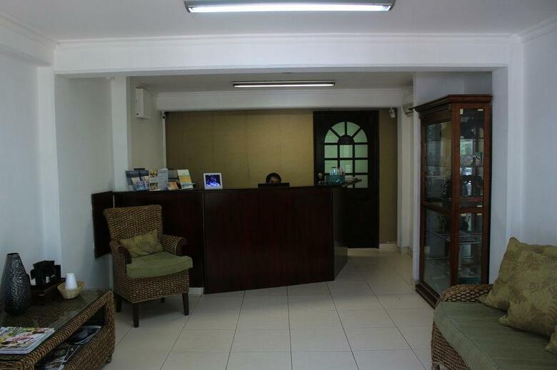 Hostal Albrook Inn