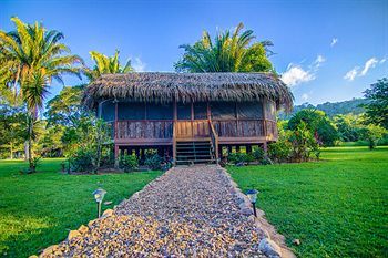 Hotel Bocawina Rainforest Resort & Adventures