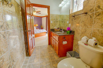 Hotel Bocawina Rainforest Resort & Adventures