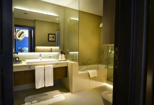 Hotel 72 By Hues