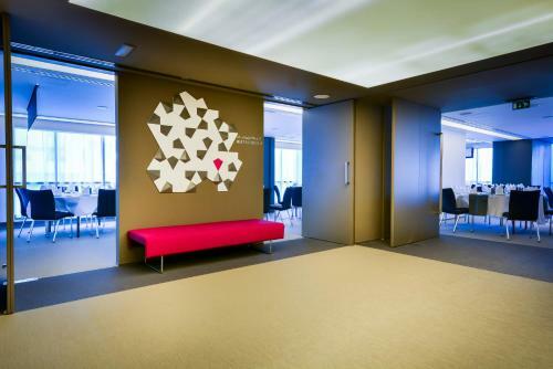Hotel 72 By Hues