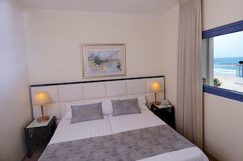 Abratel Suites Hotel