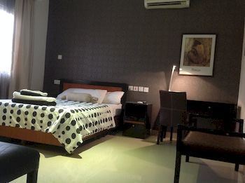 Aparthotel Millennium Apartments