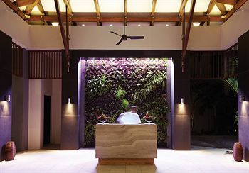Eden Bleu Hotel