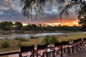Posada Simbavati River Lodge
