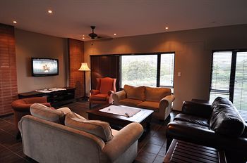 Hotel Leriba Coastal Golf Lodge