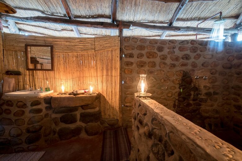Posada Taita Falcon Lodge