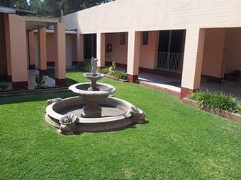 Hotel Daisy's Guest House