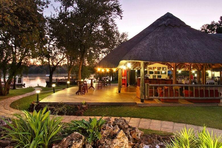 Hotel A'zambezi River Lodge
