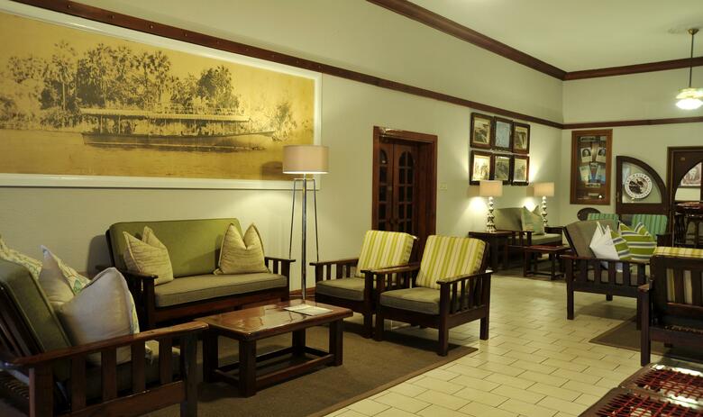 Hotel Cresta Sprayview