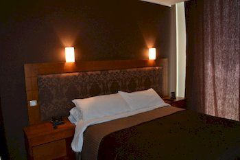 Hotel Jardy H�tel & Suites