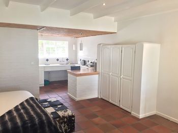 Hotel Albourne Guest House