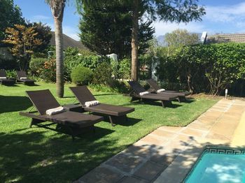 Hotel Albourne Guest House
