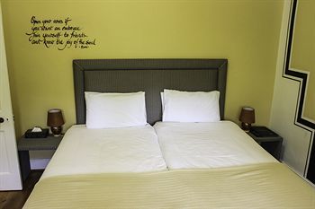 Bed & Breakfast Somerset Villa Guesthouse