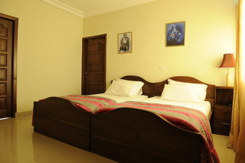 Hotel Mount Pleasant Inns & Apartment