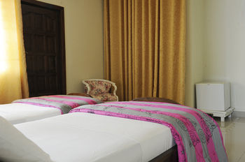 Hotel Mount Pleasant Inns & Apartment