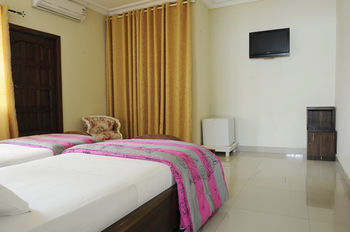 Hotel Mount Pleasant Inns & Apartment