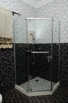 Hotel Mount Pleasant Inns & Apartment