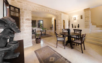 Lonno Lodge Hotel