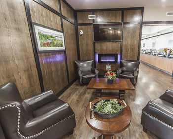 Hotel Comfort Inn & Suites